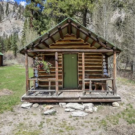 Sawtooth Lodge Stanley Экстерьер фото