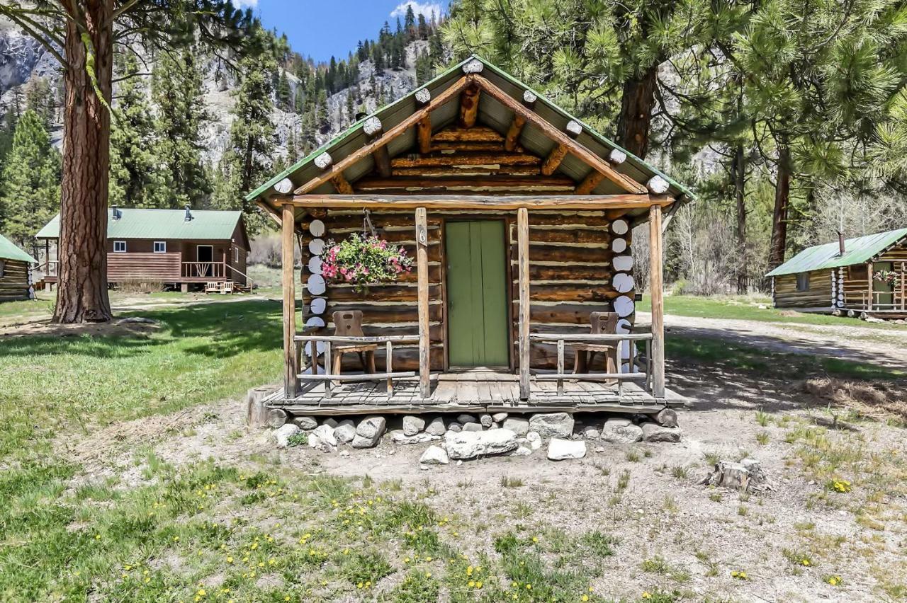 Sawtooth Lodge Stanley Экстерьер фото