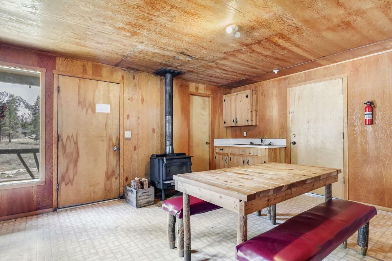 Sawtooth Lodge Stanley Экстерьер фото