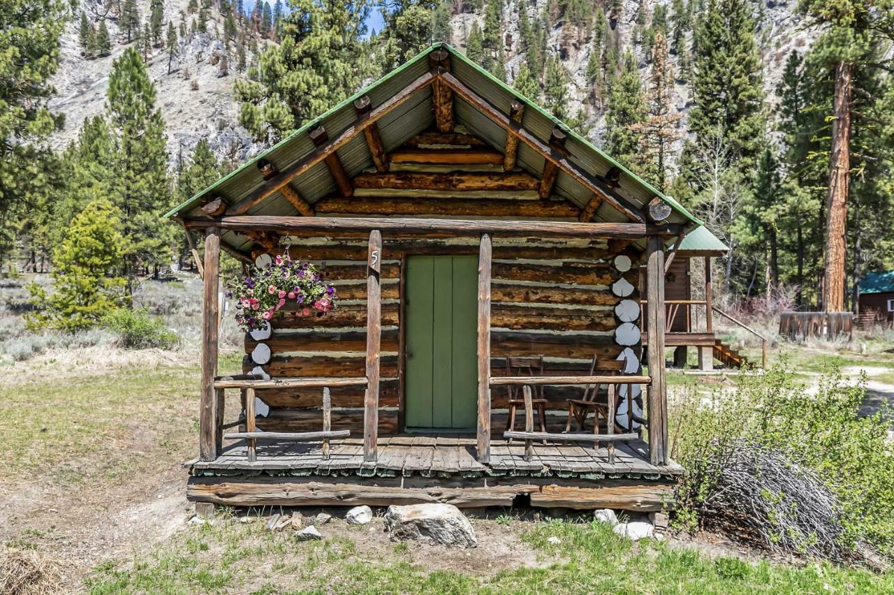 Sawtooth Lodge Stanley Экстерьер фото