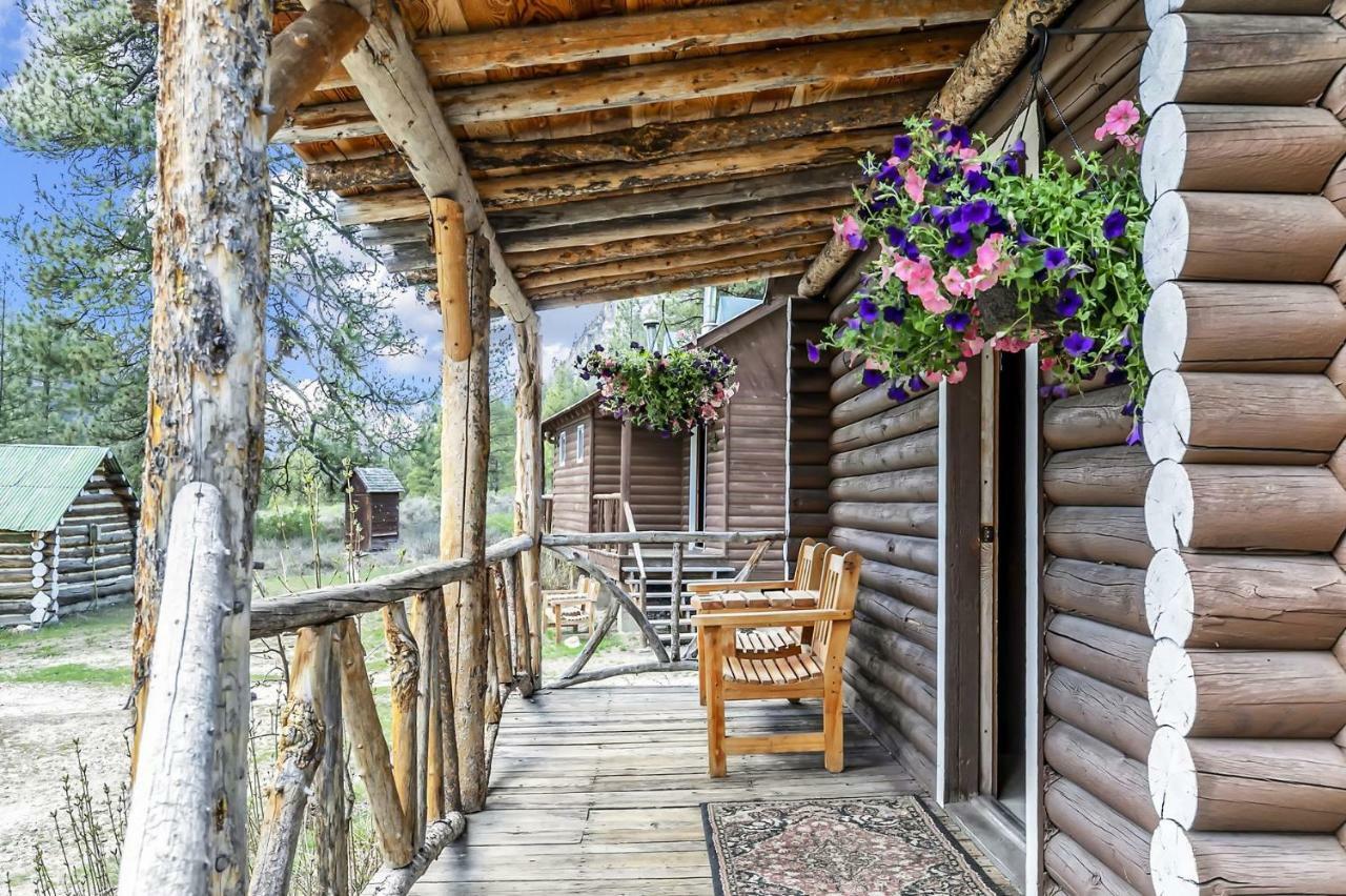 Sawtooth Lodge Stanley Экстерьер фото